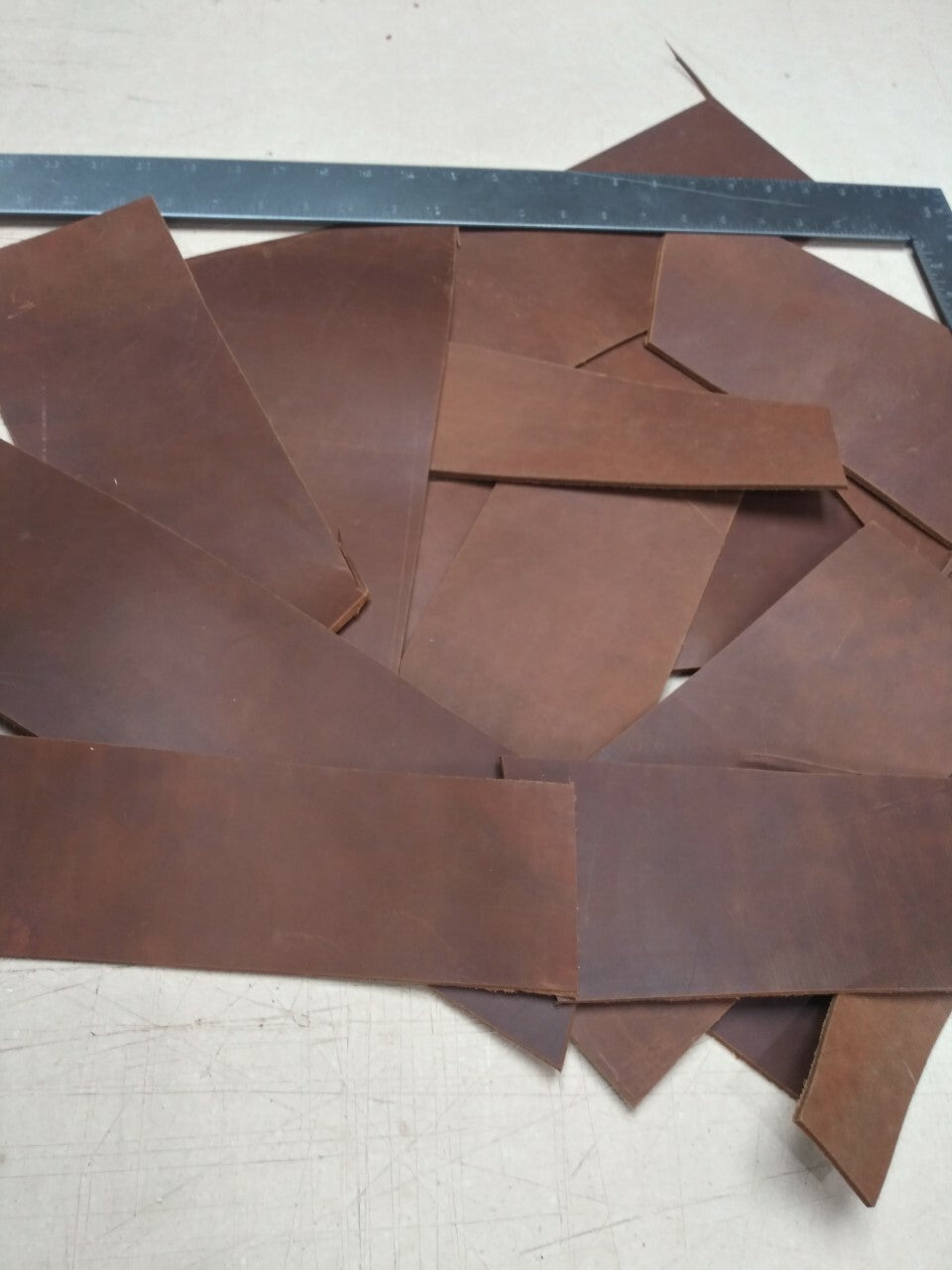 SCRAP  by SQFT  COW 9/10 OZ  Leather  COLOR Coffee Brown You’ll find a variety