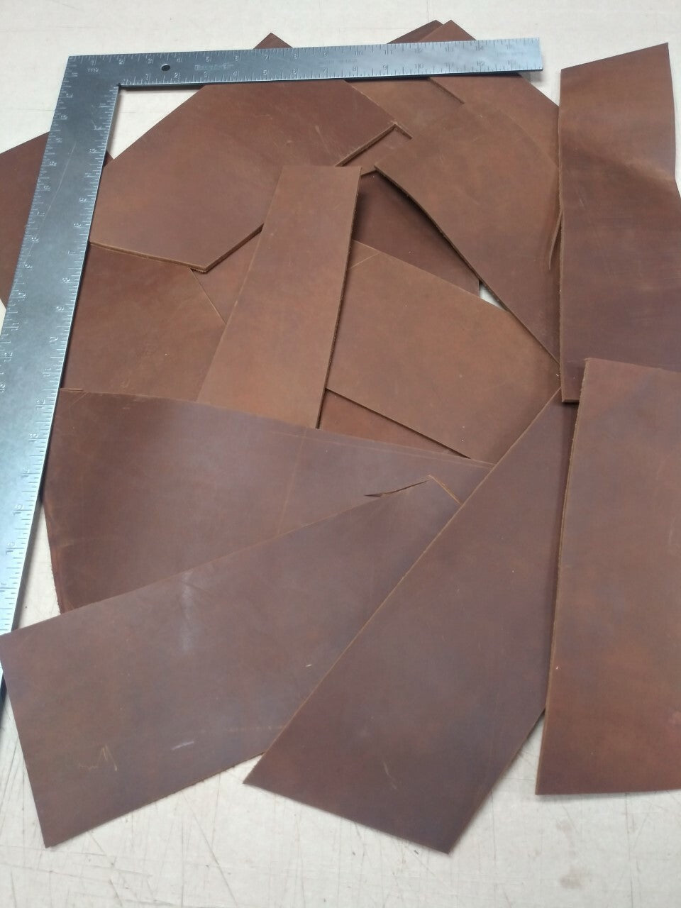 SCRAP  by SQFT  COW 9/10 OZ  Leather  COLOR Coffee Brown You’ll find a variety