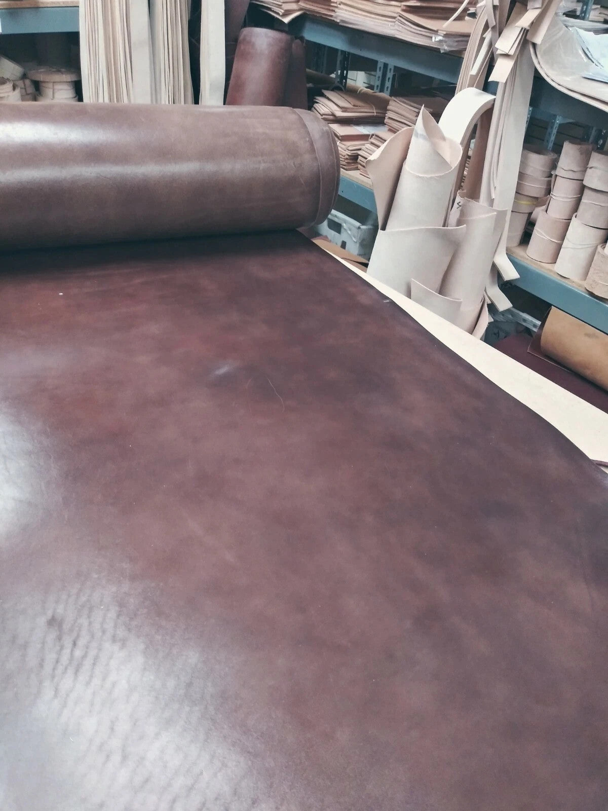 9/10 OZ BROWN LATIGO perfect thickness for crafting /Tooling/ Crafts/Tooling